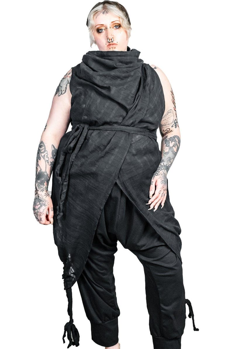 Black Cotton JACQUARD CONVERSION VEST by 5D X Dutchess - Unisex ...