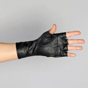 LEATHER MINARET GLOVES Super Soft Black Goat Leather Fingerless Gloves, Driving Glove with snaps, Fire Safe Gloves, Festival Gloves, Goth image 5
