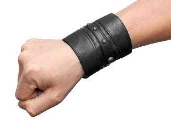 Leather WRIST WALLET CUFF - Functional Black Leather Bracelet With Pocket, Fire Safe, Arm Cuff, Wallet Cuff, Wrist Wallet, Cuff Bracelet