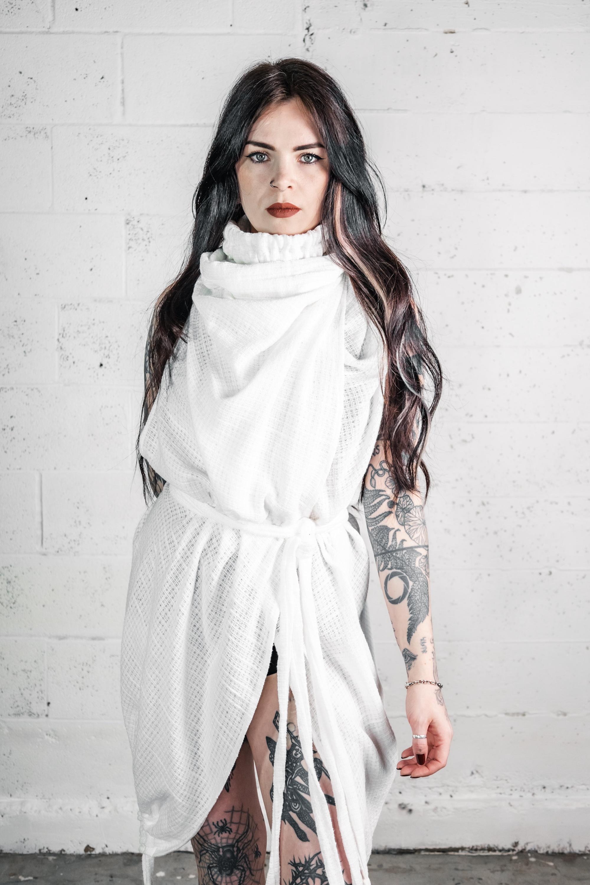 White Cotton GOSSAMER CONVERSION VEST by 5D X Dutchess - Unisex ...