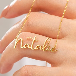 Izzy name necklace best sale