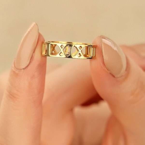 18K Gold Roman Numeral Ring, Special Dainty Ring, History Symbolic Jewelry, Anniversary Gift, Personalized Jewelry, Christmas Gift