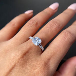 Cushion Cut Lab Grown Diamond Engagement Ring 14k White Gold Split Shank Pavé Ring Sparkling Solitaire Bridal Ring Anniversary Gift for Her
