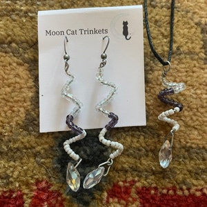 Spiral beaded earring and necklace set