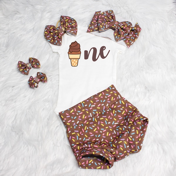 Chocolate Sprinkle bummy, Skirted bummy and Bow for Baby girls, Sweet One Birthday Set, Two Sweet Cake smash Outfit