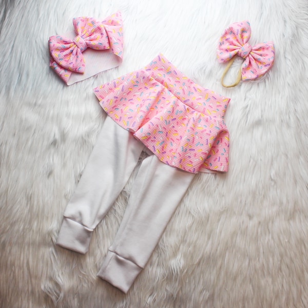 Pink Sprinkles Skirted Leggings, Donut Sprinkle Bow for Baby girls, Sweet One Birthday Set, Two Sweet Cake smash Outfit
