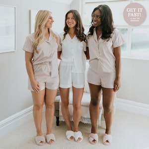 Personalised Bride / Bridesmaids Bridal Party Pyjamas Satin Wedding Pyjama Set Bride and Bridal Squad Silky Soft Blush