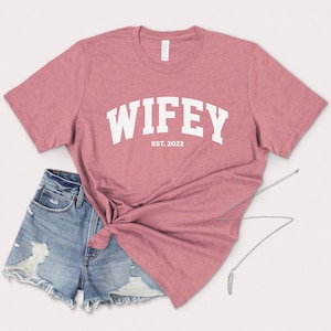 Wifey Est Personalised Date T-shirt Tee Top Wedding Gift Just Married Honeymoon Bridal Present Hen Do Hubby