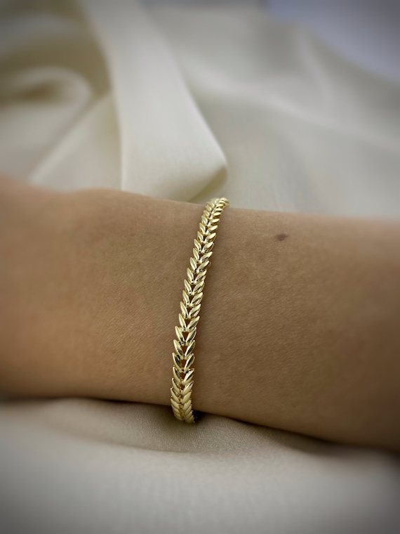 Curb Chain Bracelet 14k Gold Thin Vienna Bracelet for Women 14k