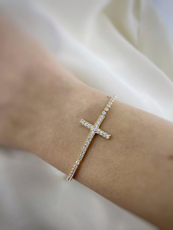 Gold cross hotsell bracelet womens