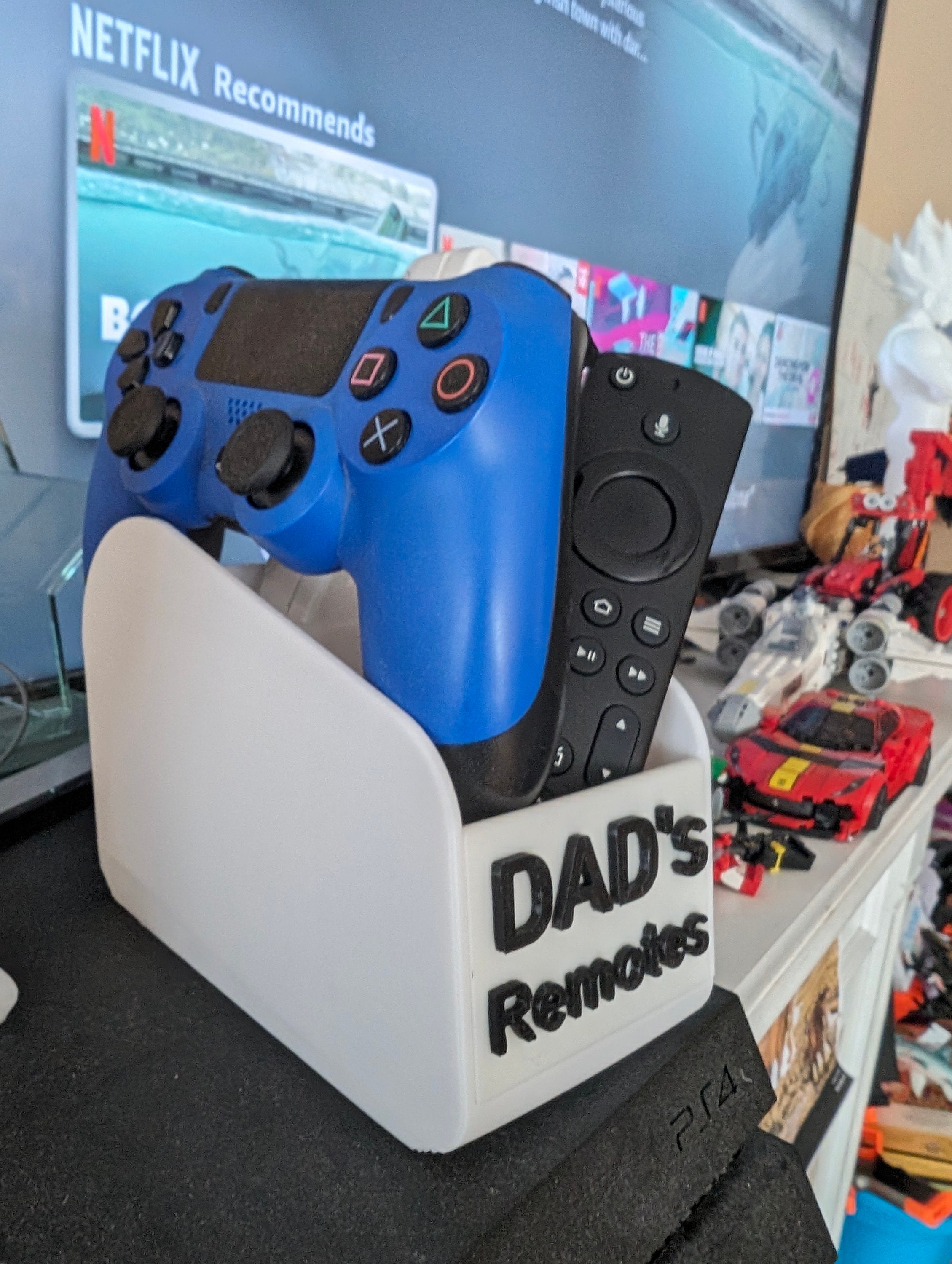 Dad&#39;s Ultimate Remote Caddy / Holder - Personalized 3D Printed Organizer for the TV King!