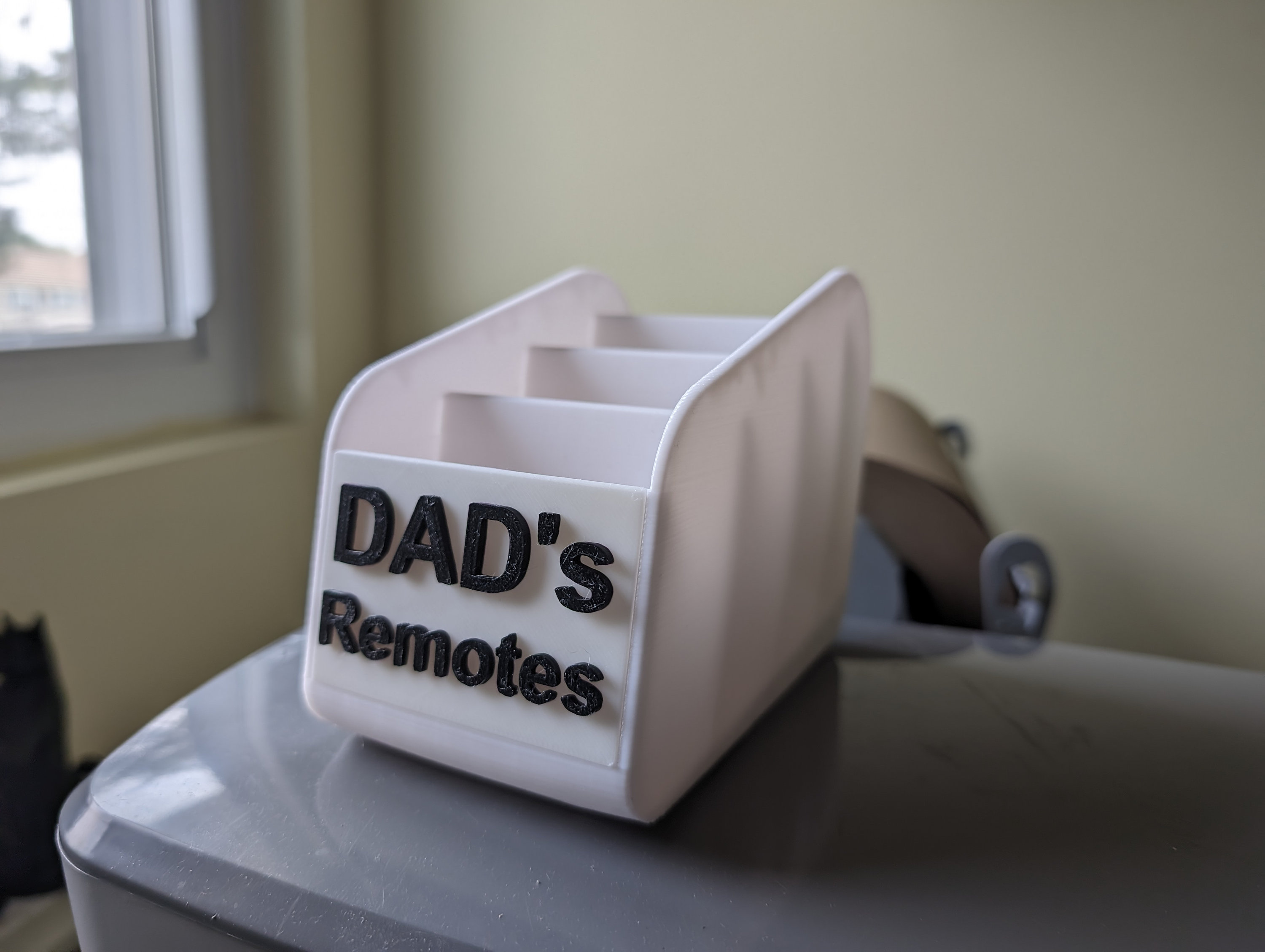Dad&#39;s Ultimate Remote Caddy / Holder - Personalized 3D Printed Organizer for the TV King!