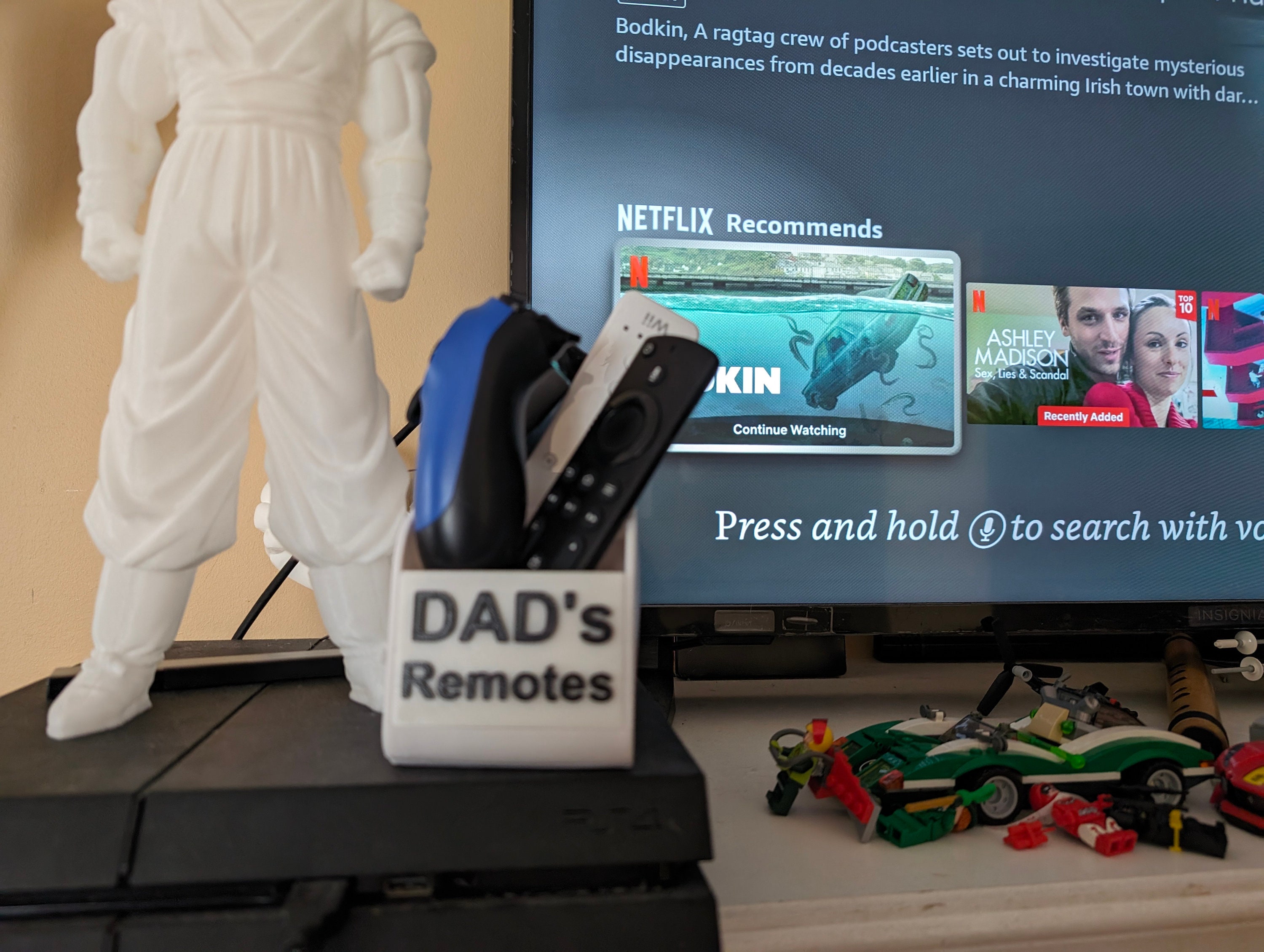 Dad&#39;s Ultimate Remote Caddy / Holder - Personalized 3D Printed Organizer for the TV King!