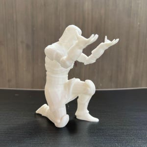 Dragon age: Zevran Pen holder 3D printed