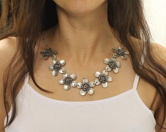 Silver Flower Necklace, Daisy Charm Necklace, Floral Jewelry For Women, Unique Bohemian Necklace, Spring Necklace, Chirstmas Gift, CB37