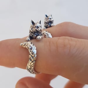 Adjustable Cat Figured Cute Ring, Handmade Ring, Stylish for Cat Lovers, Christmas Gift, for someone with a unique sense of style. R358as