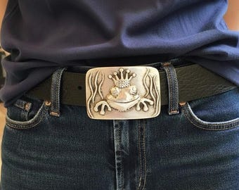 Frog Prince Belt Buckle, Frog Belt Pin, Frog Accessories, Silver Belt Buckle, Metal Belt Buckle, Silver Belt Pin, Belt Fastener, GSB111as