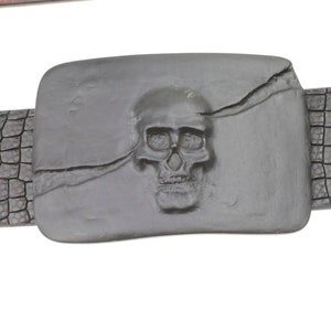 Skull Belt Buckle, Black Skull Accessory, Unique Design Belt Buckle, Satanic Belt Buckle, Gothic Belt Pin,Unisex Leather Belt Buckle,GSB23mb