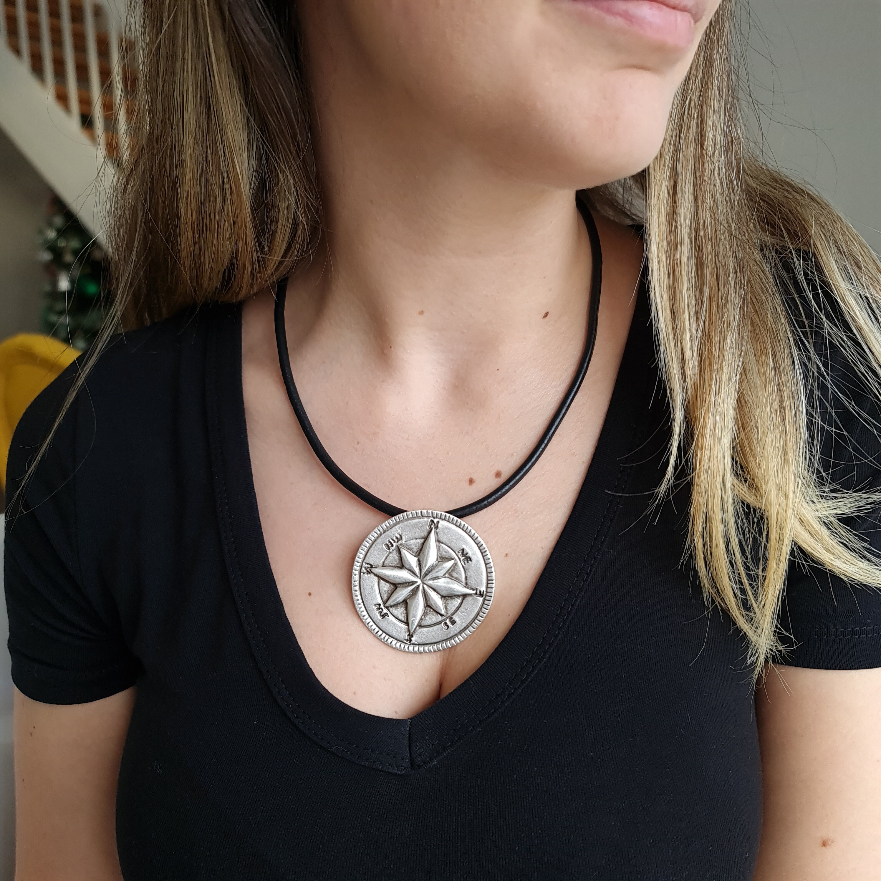 シルバー製涙型コンパスペンダント シルバー製涙型コンパスペンダント