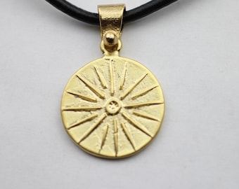 Gold Sun Pendant, Sunshine Charms, Sunny Accessories, Ancient Round Sun Pendant, Summer Pendant, DIY Jewelry Making, PB157mg