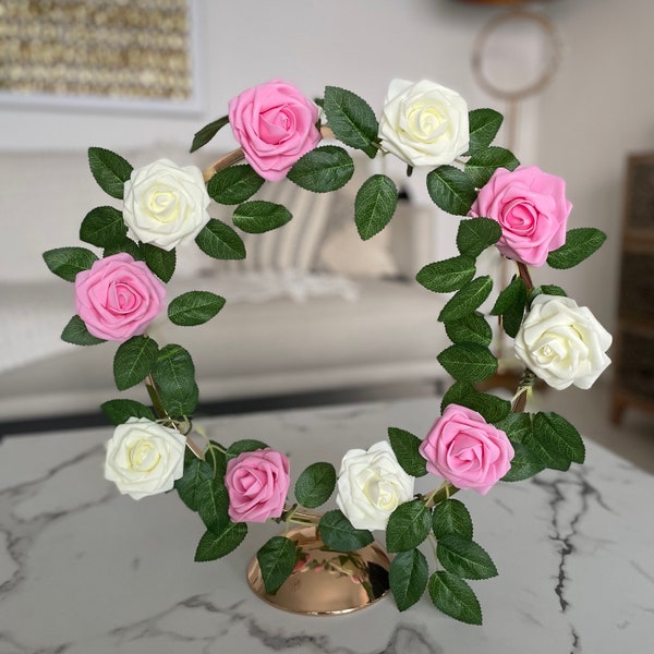 Centre de table en métal doré avec pied 45cm de diamètre pour décoration de table de mariage