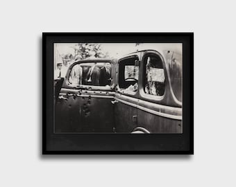 Bonnie y Clyde - Auto acribillado / Impresión de gánster / Impresión de crimen vintage / Fotografía de escena de crimen real / Arte mural de forajidos / Póster de historia de la mafia