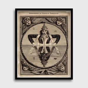 Może przedstawiać: Czarno-biała ilustracja mężczyzny z koroną i brodą, otoczonego aniołami i figurami geometrycznymi. Tekst "Enseignement du Prince du Tabernacle" znajduje się w górnej części obrazu.