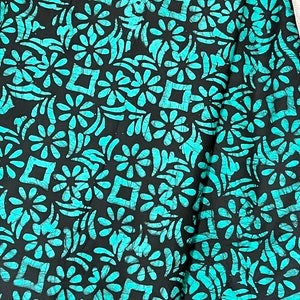 Handmade Yoruba Adire Fabric: Green & Black Batik Ankara Cotton