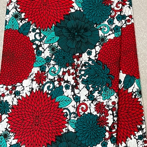Tela africana con estampado floral: algodón estampado de cera Ankara turquesa y rojo