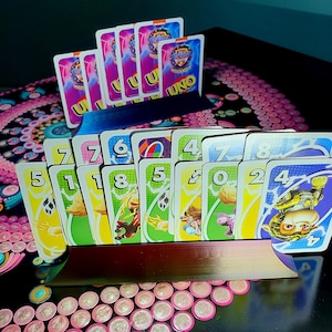 Kartenhalter für Kinder | Spielspass | Kartenspiel | Kartensortierer | Kinderspiel | Spielhilfe | Clean desk