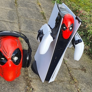 3D Print Deadpool Head for PS5, Play Station 5 Tuning *Must Have*