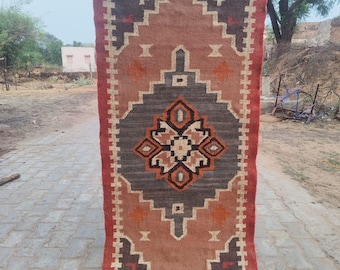 Handwoven Wool & Jute Kilim Runner Rug: Geometric Rajasthani Dhurrie