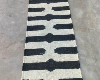 Handwoven Black and White Hemp Jute Runner: Eco-Friendly Stair Rug