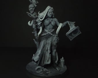 Female Necromancer 75mm - NSFW - Grayscale Challenge