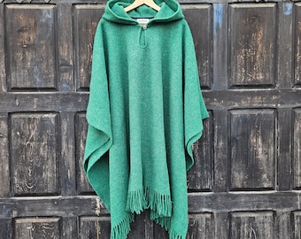 Wool poncho - OLAND - Unisex ruana cape - Grey wool blanket poncho with or without  hood - Comfortable cape cloak shawl outdoor - In2Nord