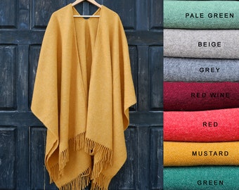 yellow wool PONCHO, UMEA wool WRAP, Comfortable wool cape for outdoor, One size shawl wrap with fringes, Open front cape, In2nord Europe