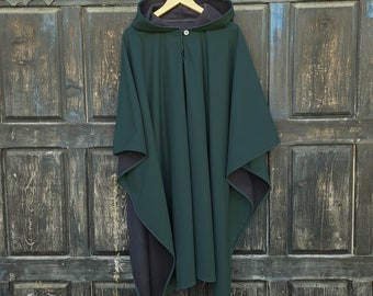 Rain poncho OLAND Unisex ruana cape waterproof - Green poncho with hood Comfortable cape cloak shawl outdoor windproof waterproof- In2Nord