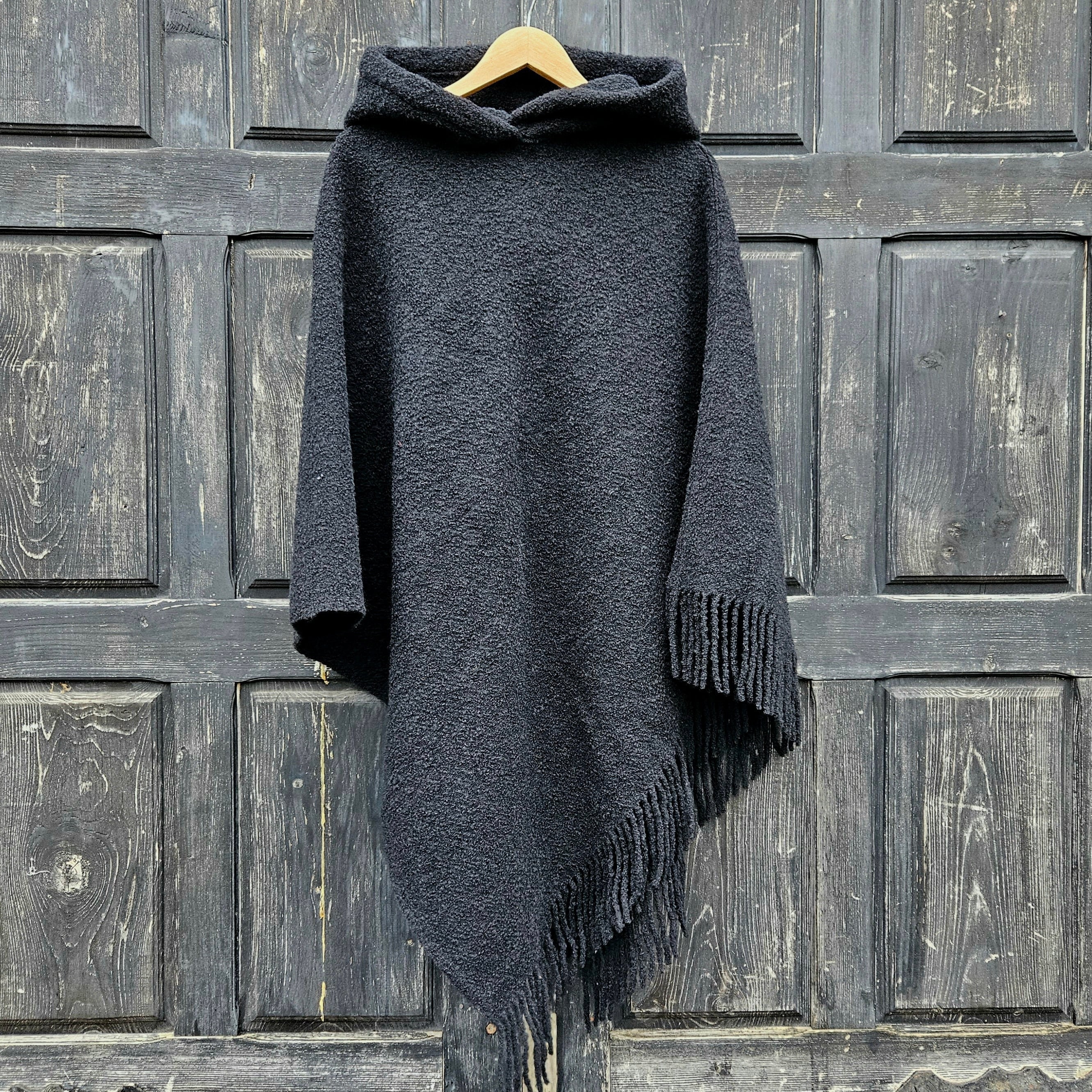Black Wool Blanket Poncho With Hood - Kiruna - Hooded Cape