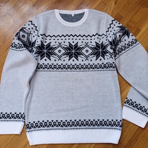 WOOL JUMPER - Knit Swedish Norwegian Scandinavian - Unisex  Men women - Winter knitwear pullover Christmas gift SNOWFLAKE