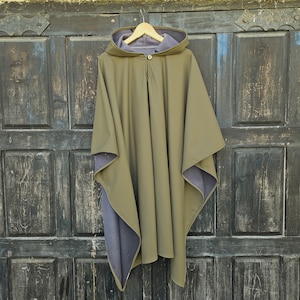 Rain poncho OLAND Unisex ruana cape waterproof - Grey rain jacket poncho with hood Comfortable cloak outdoor windproof waterproof In2Nord