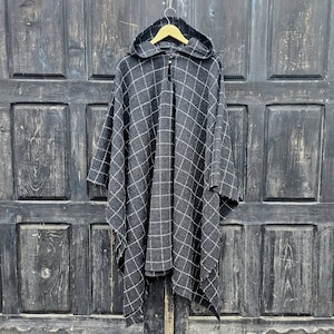 Poncho en laine OLAND Cape ruana unisexe Poncho couverture en laine gris avec ou sans capuche Cape confortable pour l'extérieur In2Nord Noir