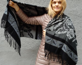 Lambswool Wrap Shawl, frindged fleece Shawl Ruana, Wool Wrap Ladies, Poncho Women, Oversized Scarf, Bridal Lambswool Shawl black gray floral
