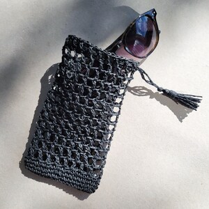 Raffia sunglass case, cell phone bag, drawstring bag with tassel Black