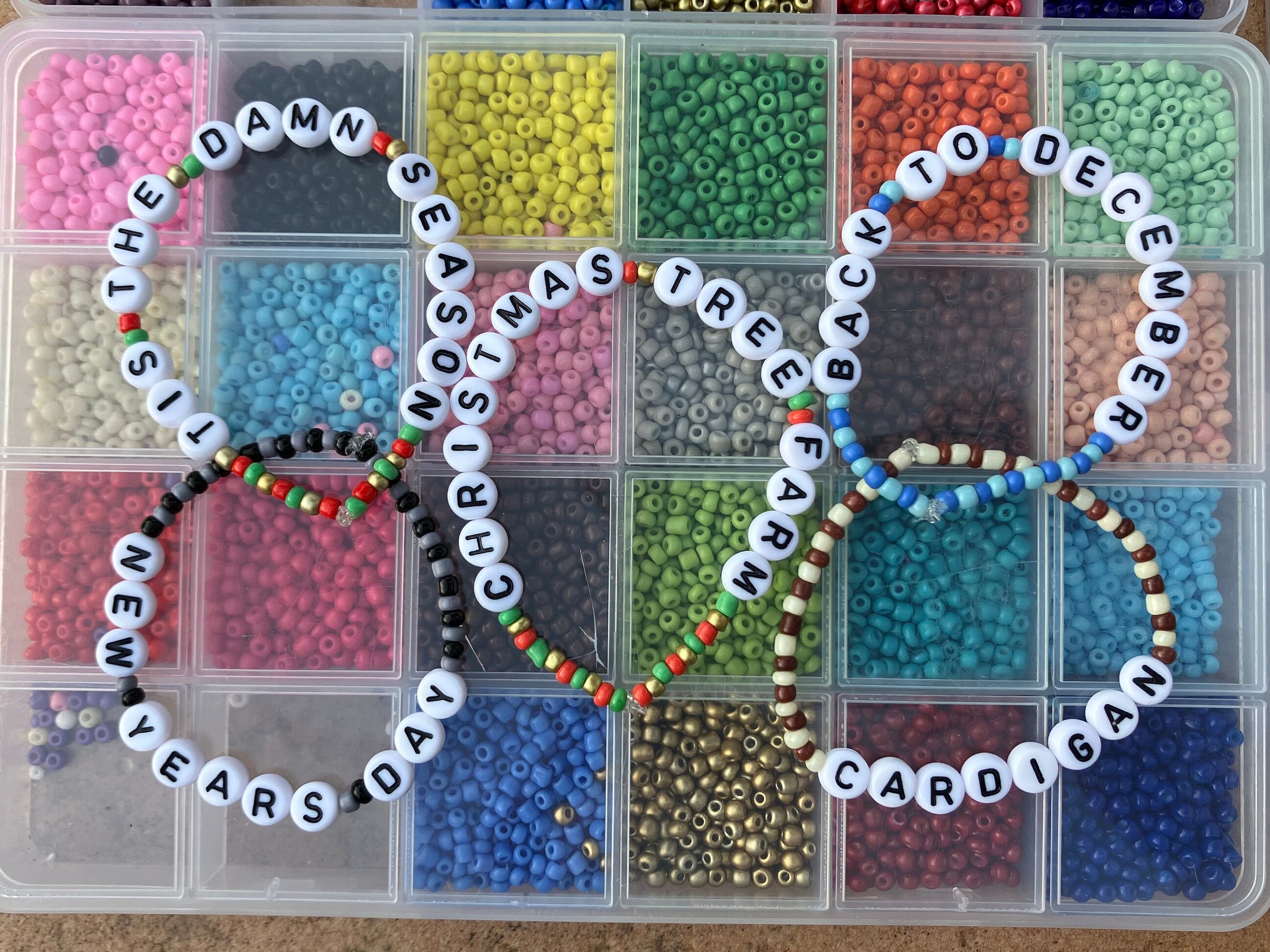 ミュージシャン Taylor swift holiday collection bracelet The Taylor