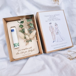 personalisiertes Hochzeitsgeschenk Geschenkschachtel mit Blumenstrauß Geldgeschenk für Hochzeit Geschenk mit Gravur Bild 1