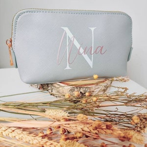 Trousse personalizzata con iniziale e nome Borsa per il trucco Regalo per la fidanzata Regalo per moglie Borsa da toilette immagine 7