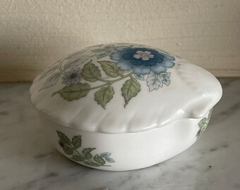 ヴィンテージ ウェッジウッド 小物入れ 皿 青い花柄 シェル型皿 - Etsy