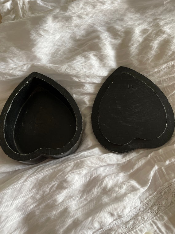Alabaster Brass inlay Ashtray (JAS) Alabaster Brass inlay Ashtray (JAS)