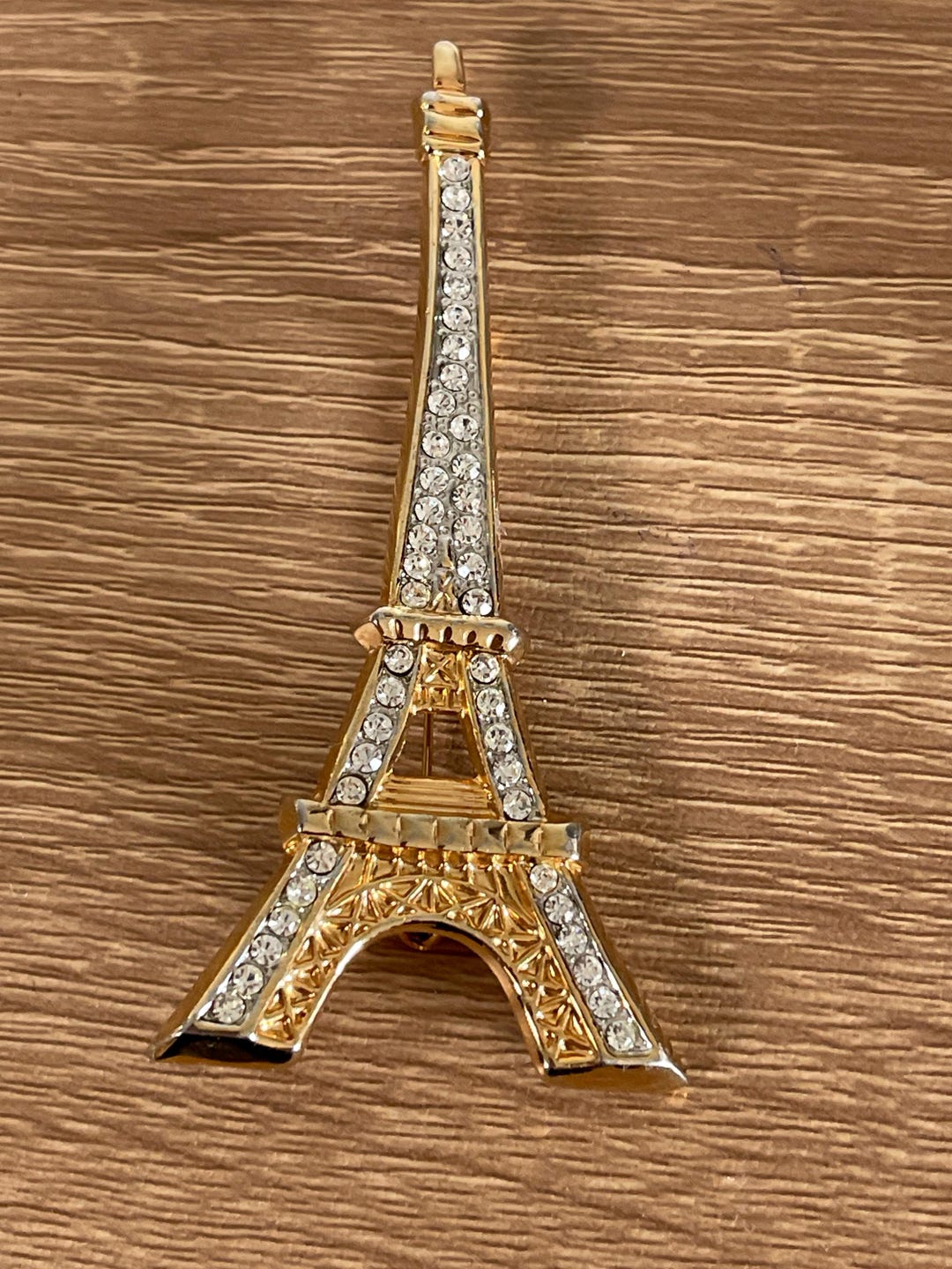Macon & Lesquoy Eiffel Tower Embroidered Brooch