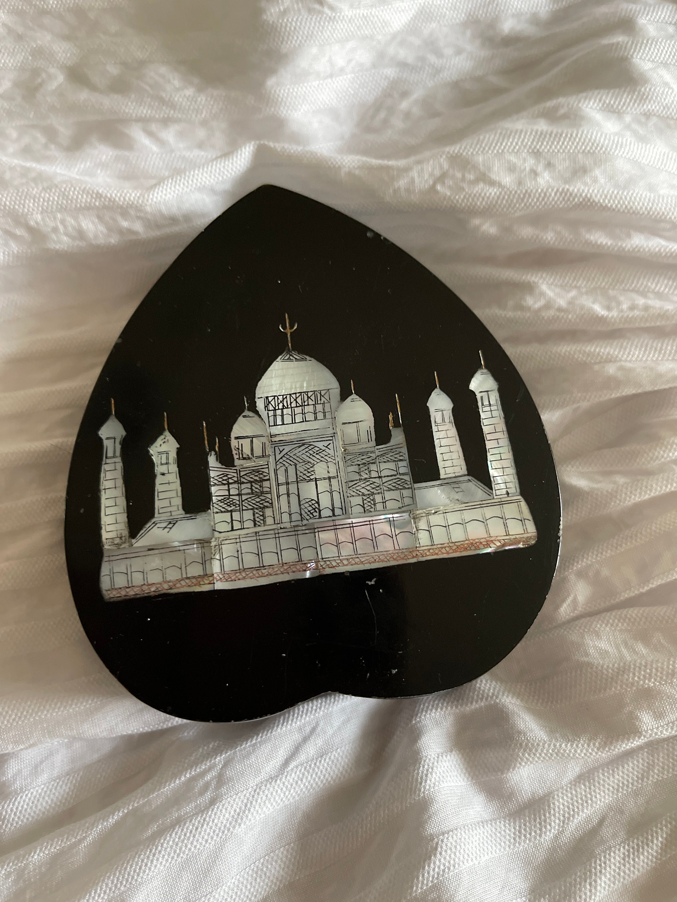 Alabaster Brass inlay Ashtray (JAS) Alabaster Brass inlay Ashtray (JAS)